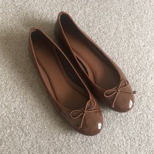 NWOT Talbots Brown Patent Ballet Flats 7AA Narrow